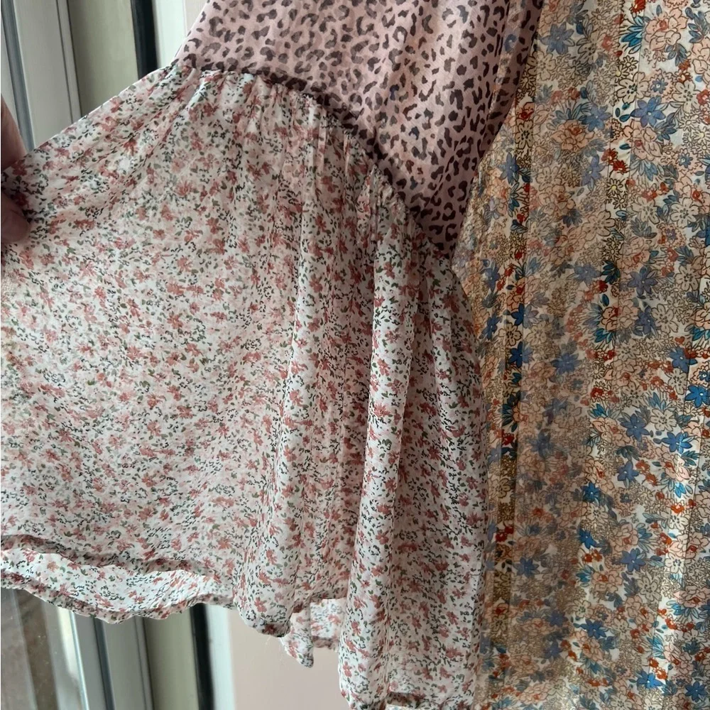 Pink Brown Sheer Bell Sleeve Ditzy Floral Boho Kimono Robe Boho EUC M/L #1474